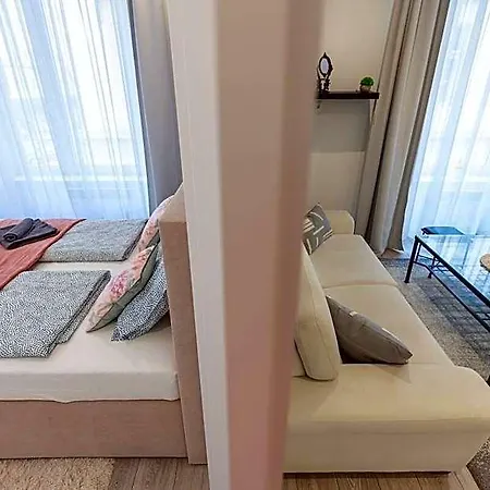 Lovely Spot To Discover The From Apt01 3* بودابست